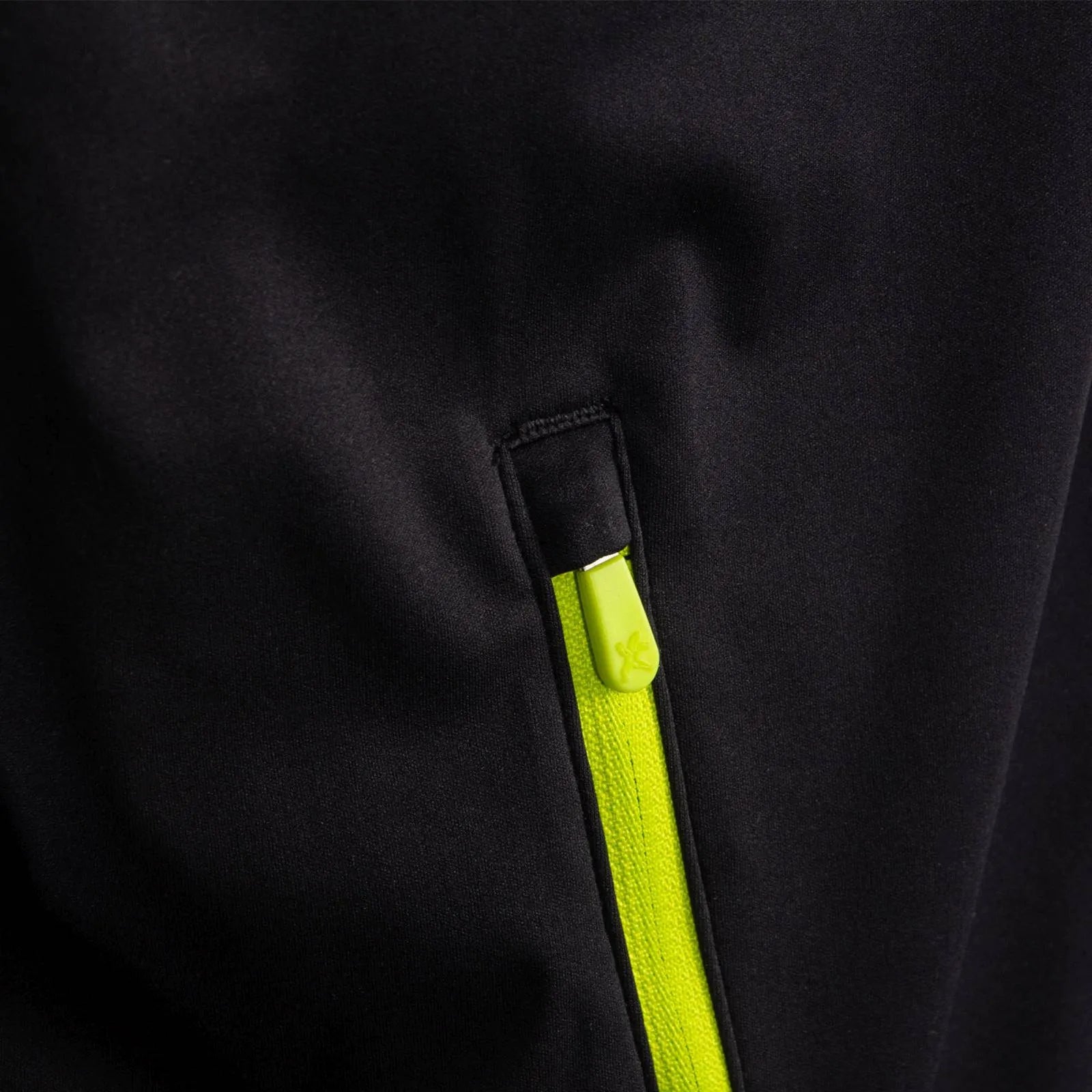 Seaicéad Softshell na bhFear Klimatex Grapon Dubh