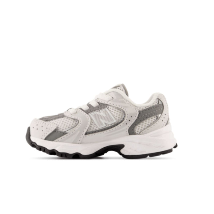 adidasi New Balance Jr
