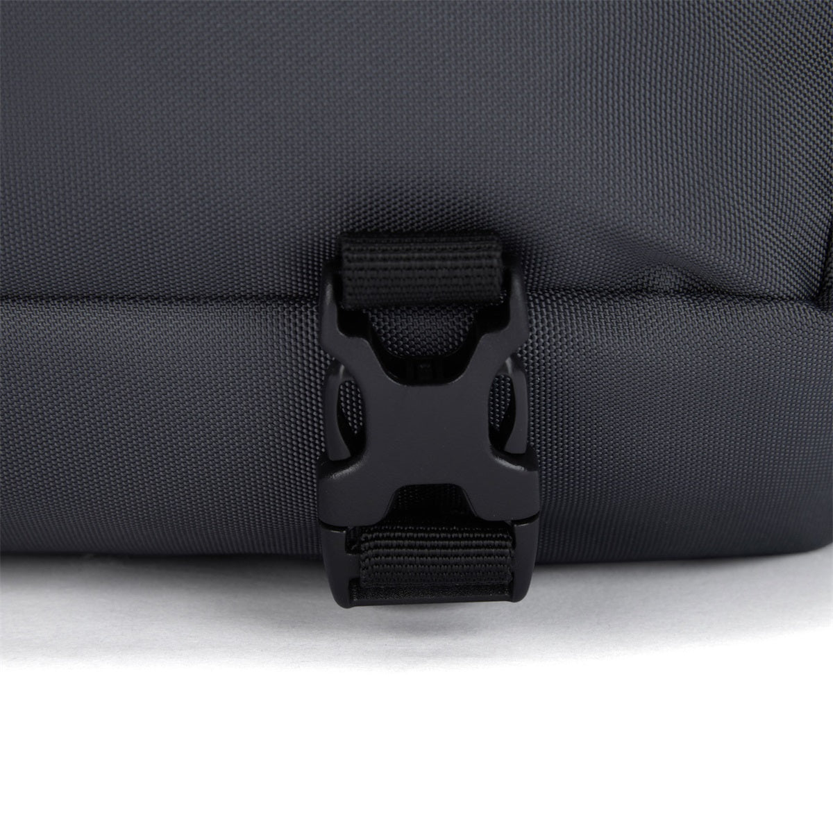 Pacsafe Exp 12 Sling Slate