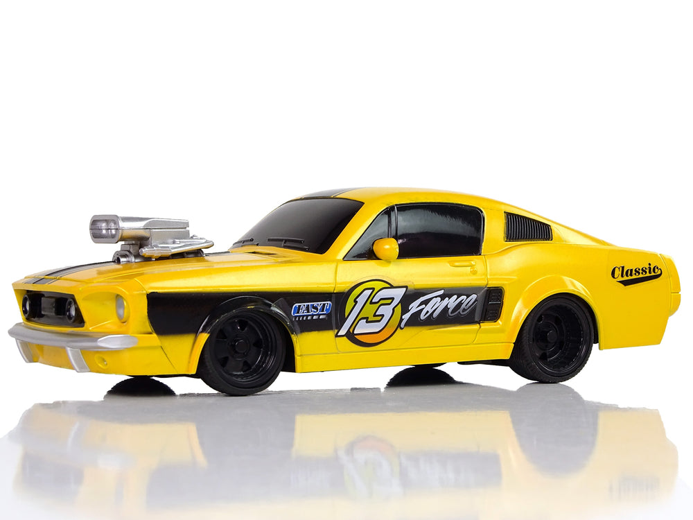 Remote Control Sports Car Classic 1:20 Yellow Pilot