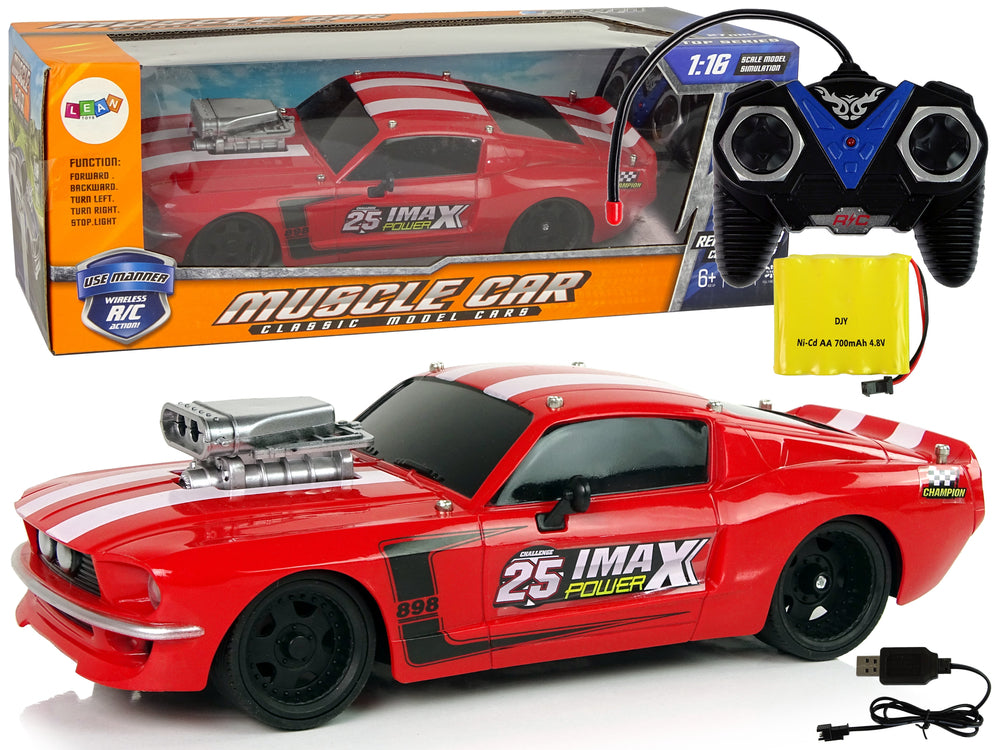 Coche Deportivo R/c 1:16 Piloto Rayas Rojas Blancas