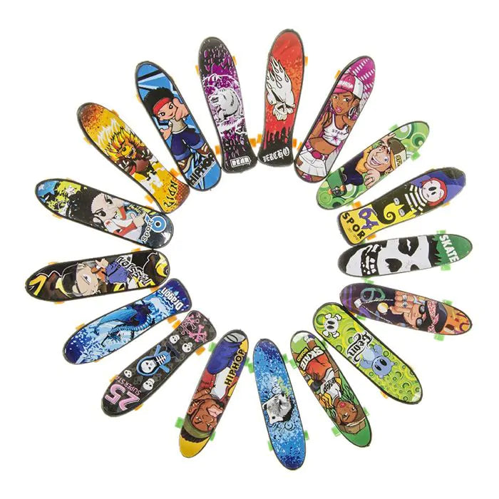 Finger skateboard