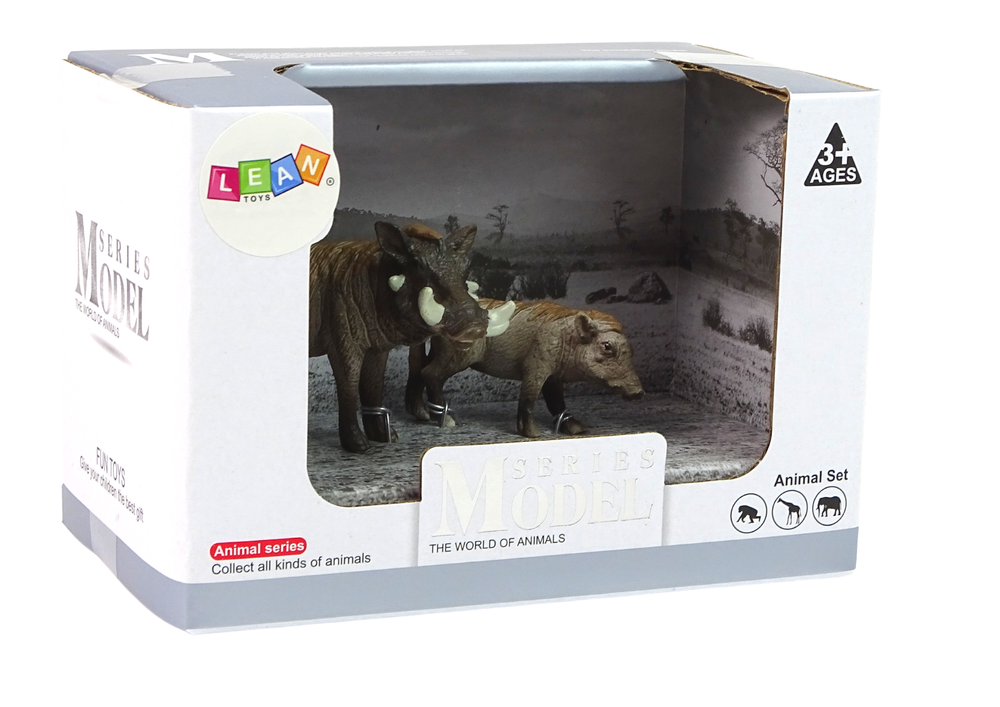 Set Of 2 Figures African Warthog With Young Animals Of The World Series