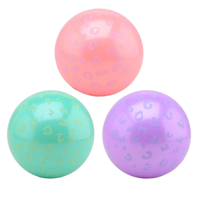 Spielball mit Leopardenmuster