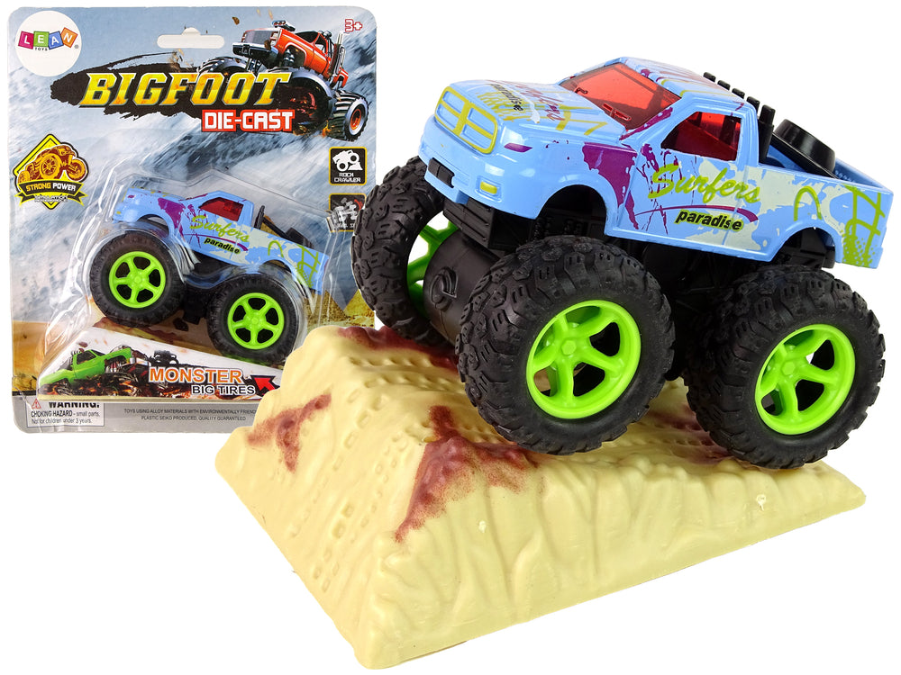 Resorak Monster Truck Pull Back Drive Rubber Tyres Metal Body + Evolving Ramp