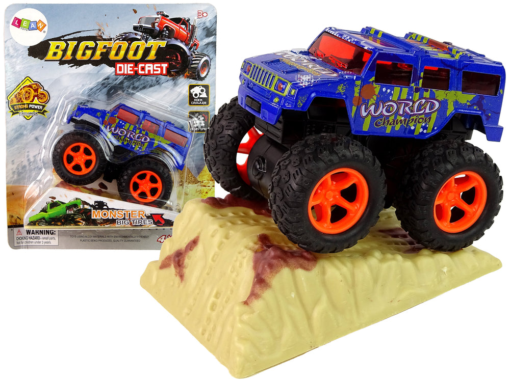 Resorak Monster Truck Pull Back Drive Rubber Tyres Metal Body + Evolving Ramp