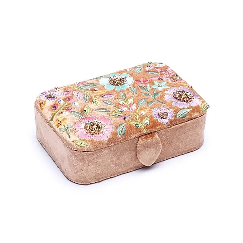 Jewellery / Tarot Box Velvet Beige With Flowers - 11x15.5x5 Cm