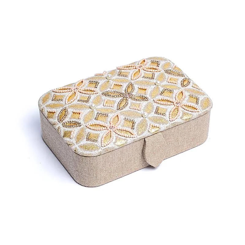 Jewellery / Tarot Box Velvet Beige/gold With Flower Of Life - 11x15.5x5 Cm