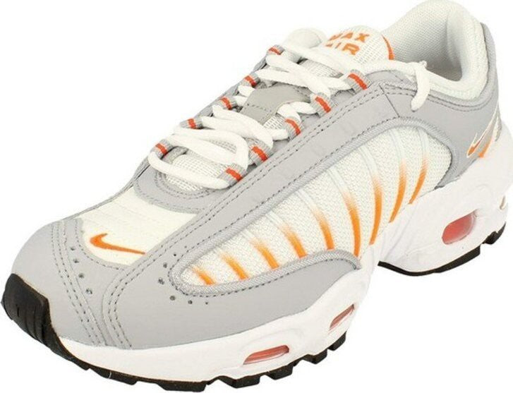 Šedo/bílé tenisky Nike Air Max Tailwind Iv