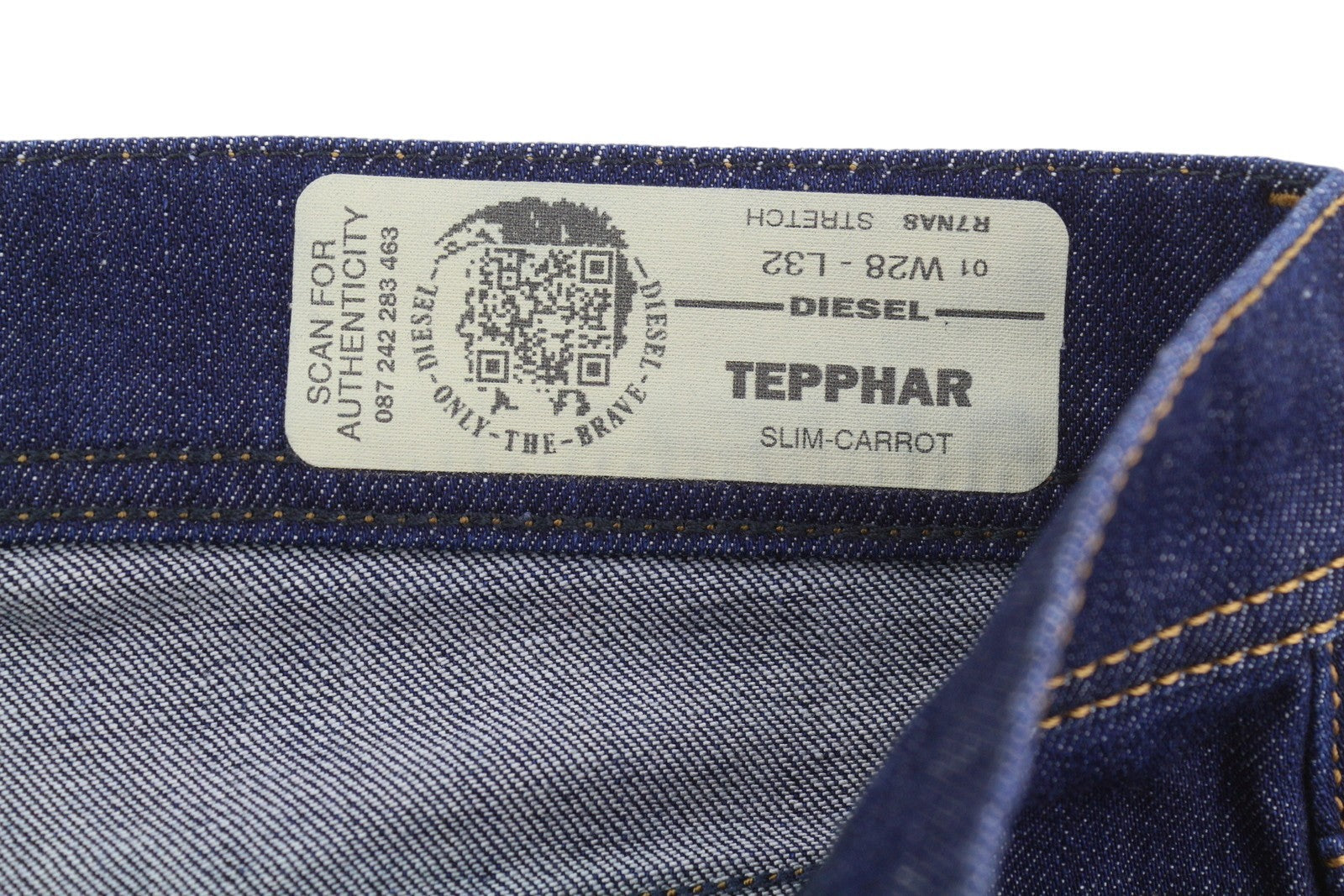 Diesel Tepphar R7na8 Fir Jeansblue Faded Distress caol Cairéad Sín