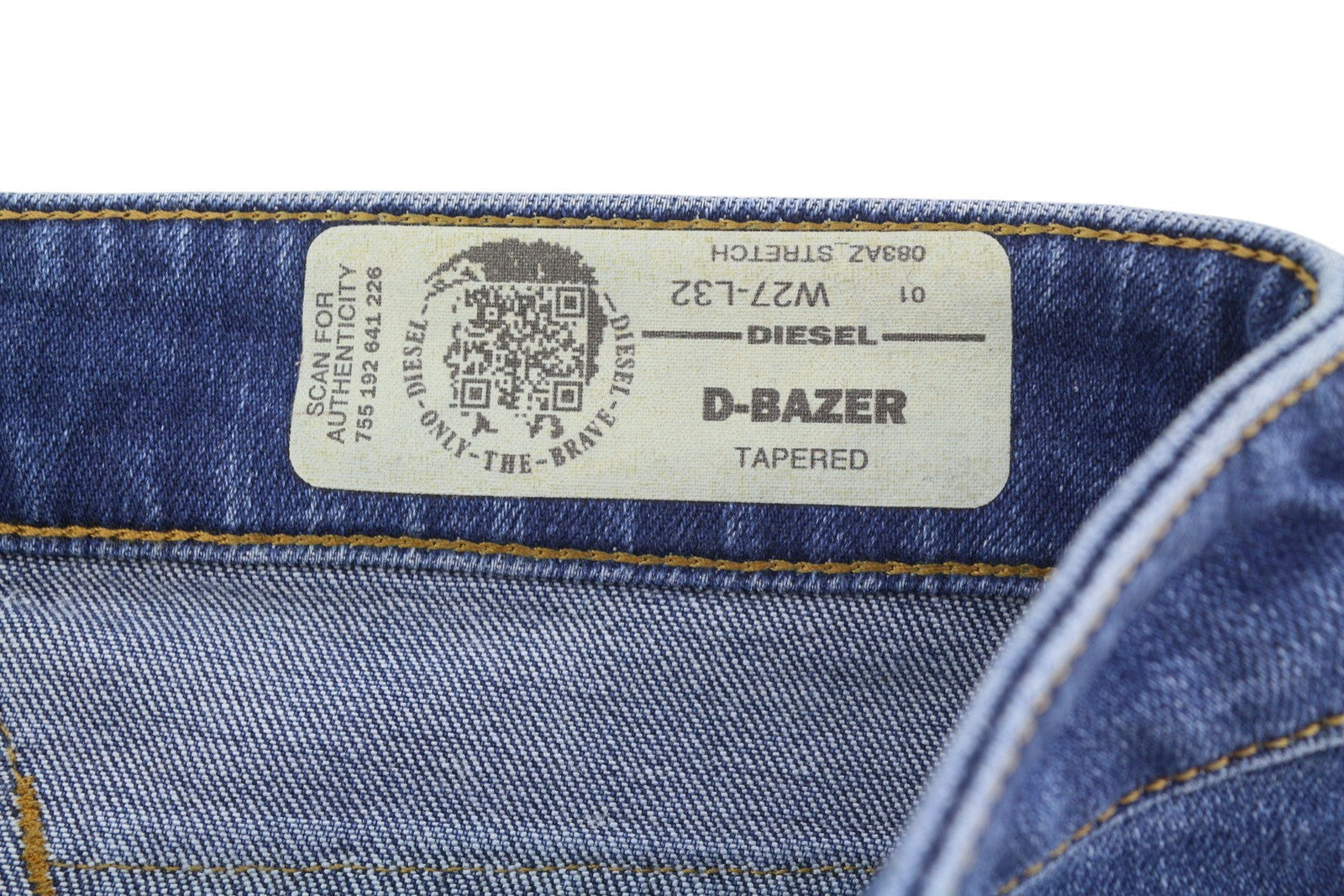 Diesel D-bazer 083az Férfi Jeansblue Faded Distress Tapered Stretch