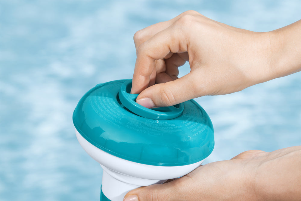 Small Float Bestway 58210 Pool Chemicals Dispenser