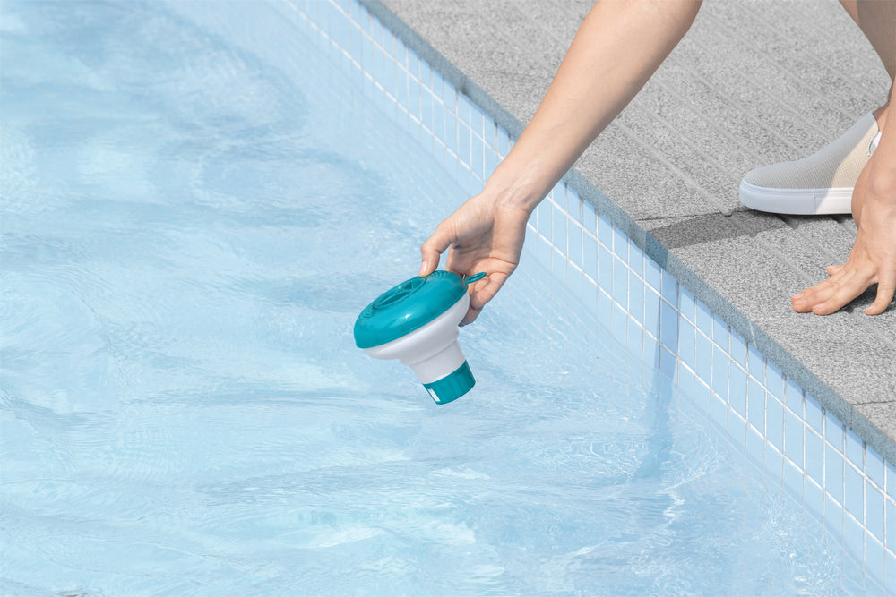 Small Float Bestway 58210 Pool Chemicals Dispenser