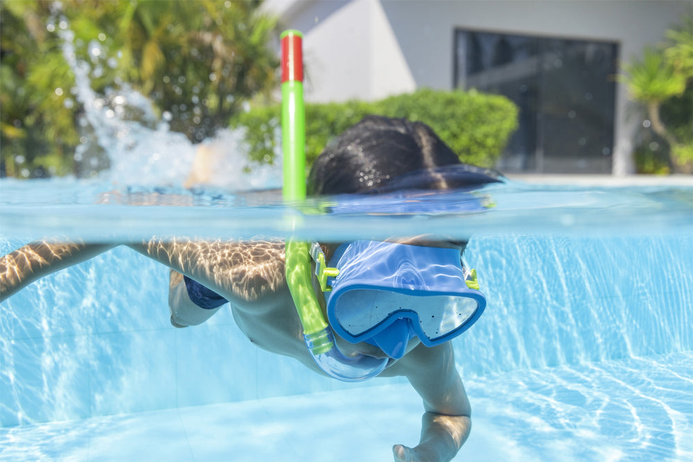 Green And Blue Diving Mask With Snorkel Bestway 24036