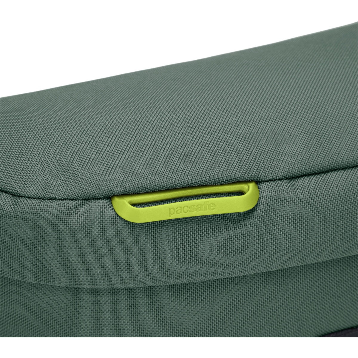 Pacsafe Go Sling Pack verde abete rosso