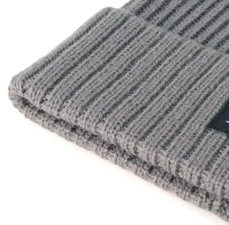Gorro de invierno puma ribbed classic cuff beanie gris fuerte