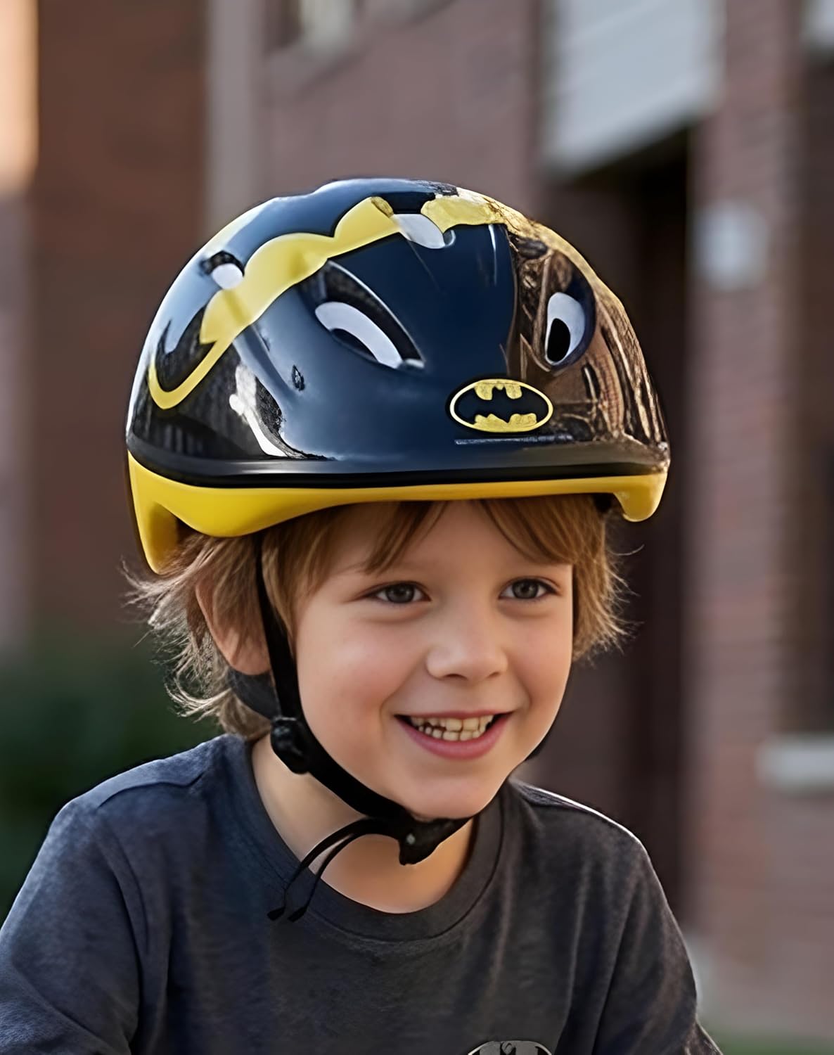Cycle Kinderfahrradhelm Mondo Batman Schwarz