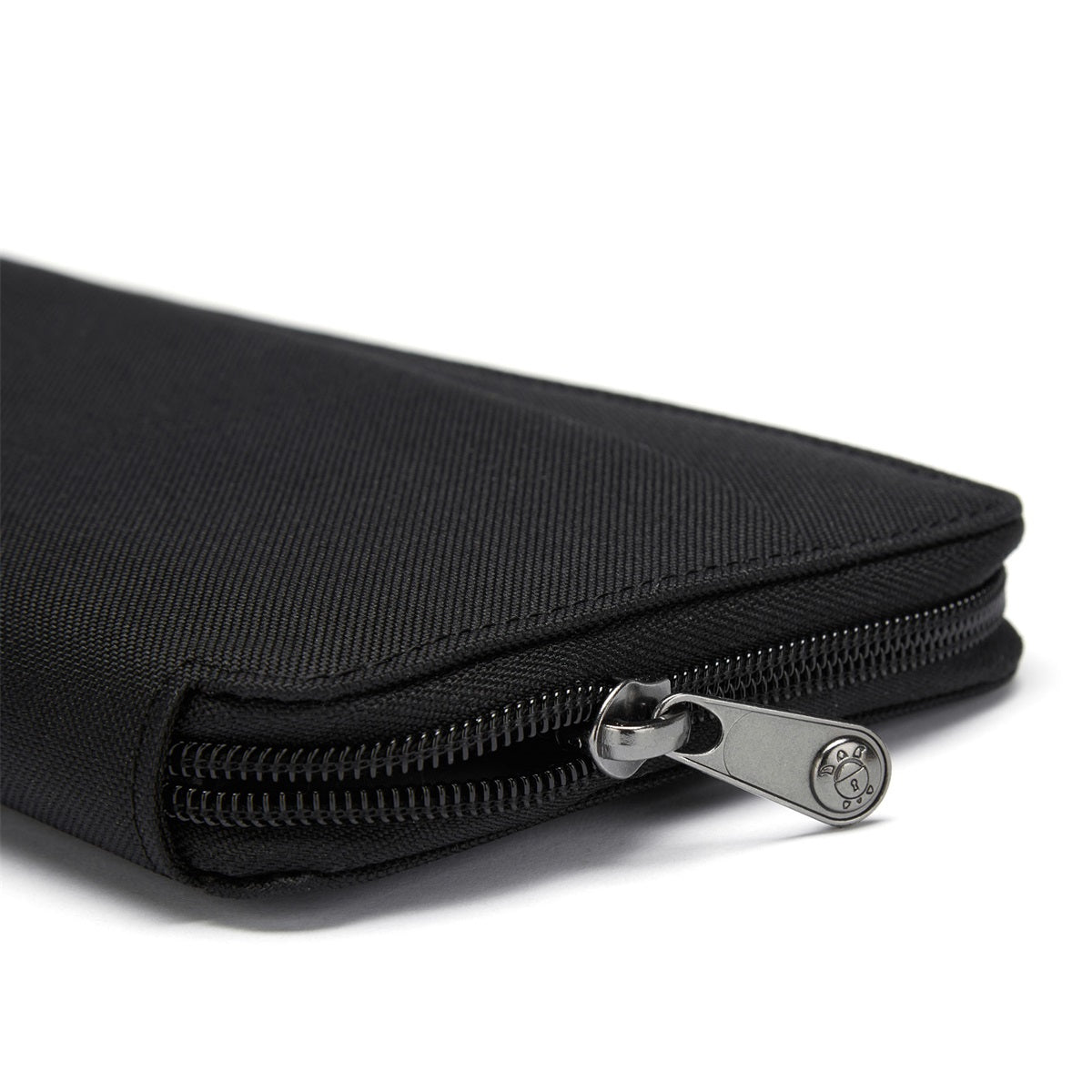 Pacsafe Rfidsafe Travel Wallet Jet Black