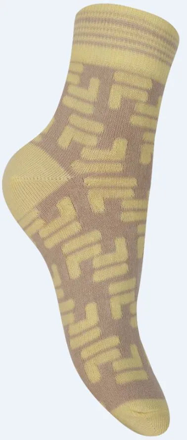 Fila 3-balenie s lifestylovými štvrťročnými letnými ponožkami 35-38