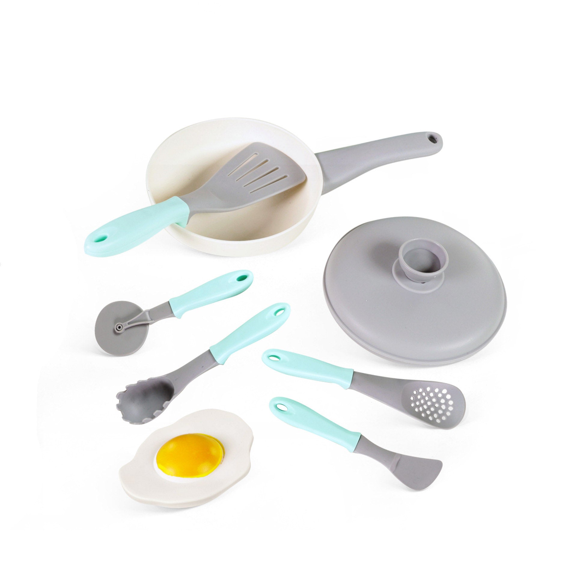 Set Da Cucina Con Piatti