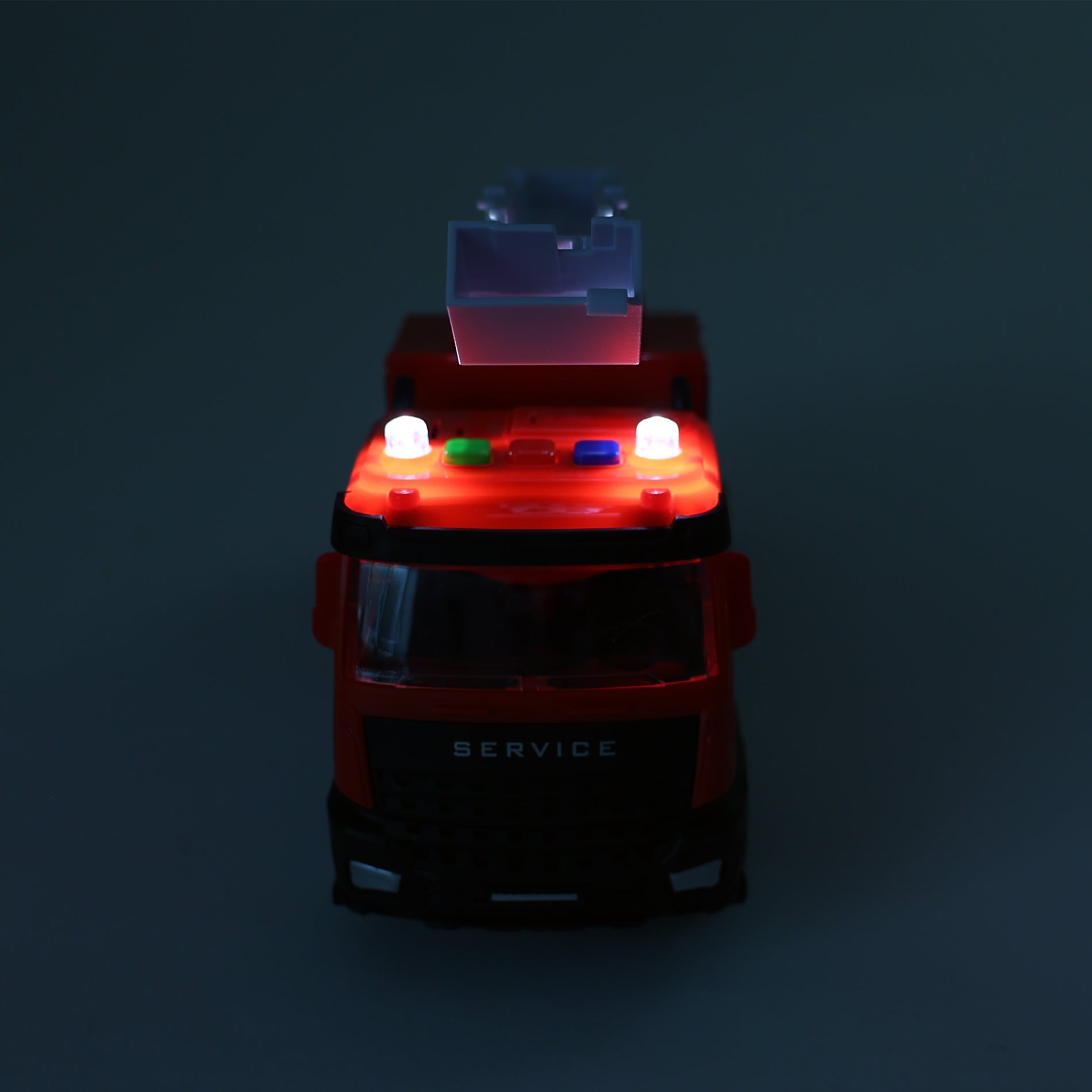 Feuerwehrauto mit Licht und Ton