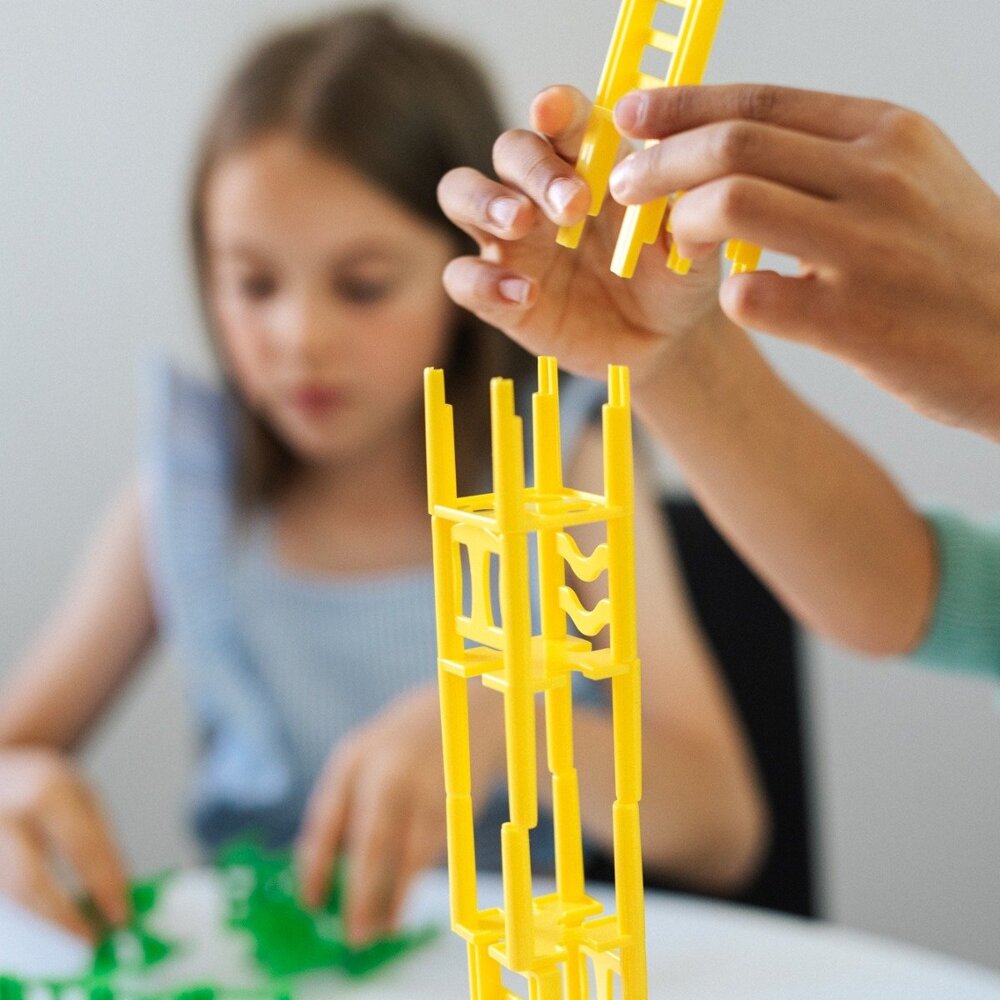 Mistakos Dexterity Game – Stole – Trefl 02074