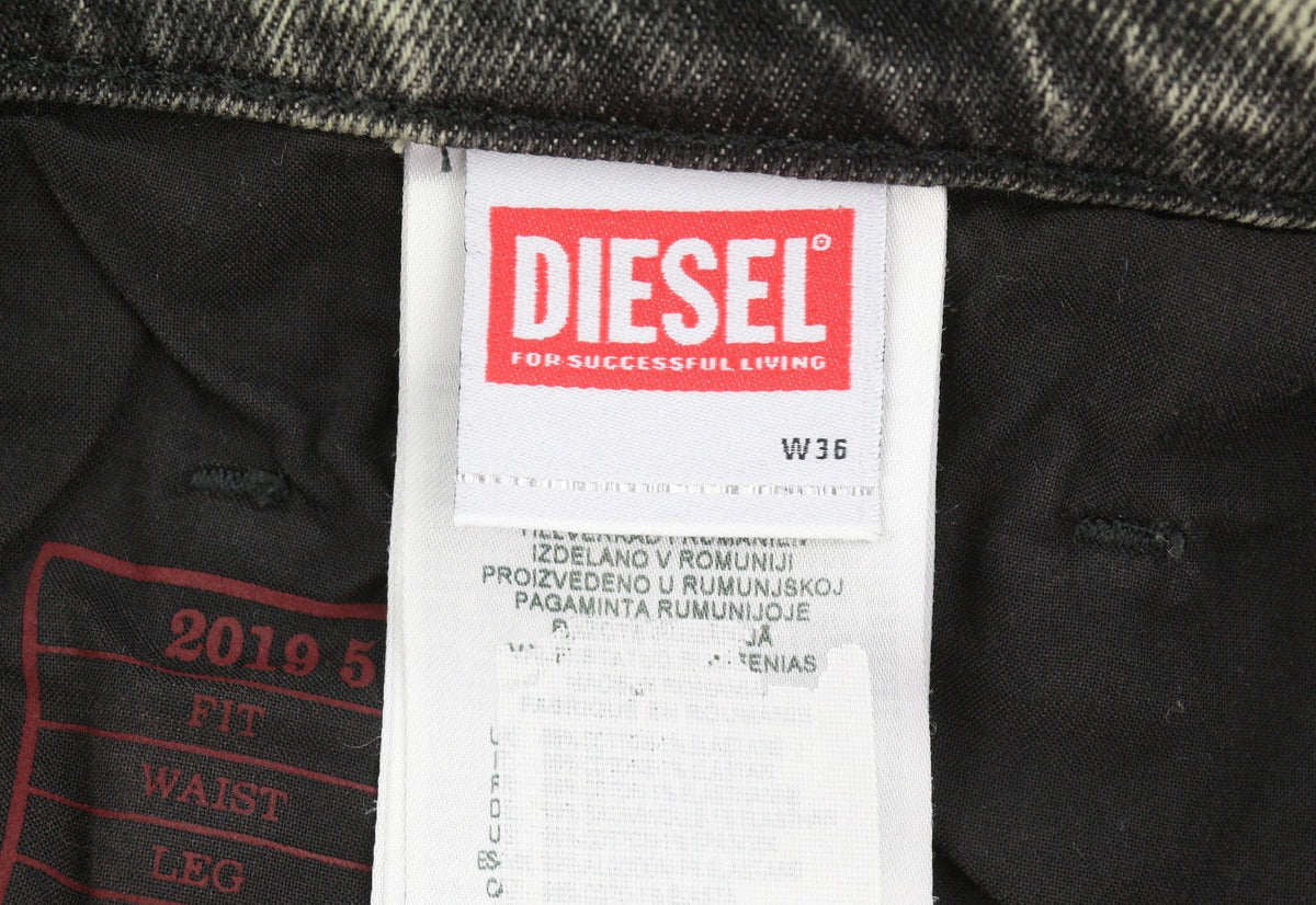 Jeans 2019 D-strukt 09h56