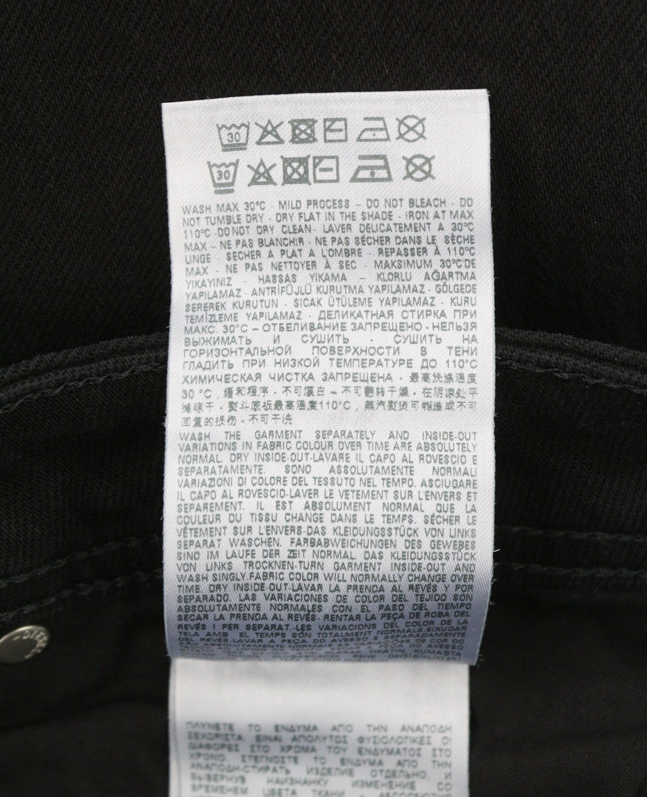 Diesel 1985 Larkee R07r3 Men Jeansregular Fit Straight Leg Mid Waist
