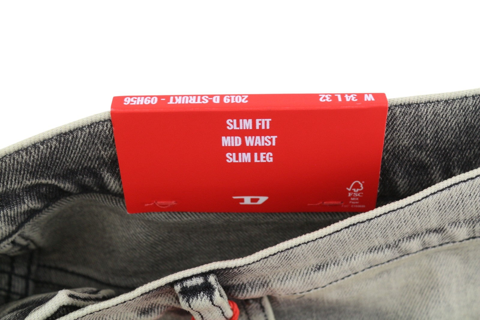 Jeans 2019 D-strukt 09h56