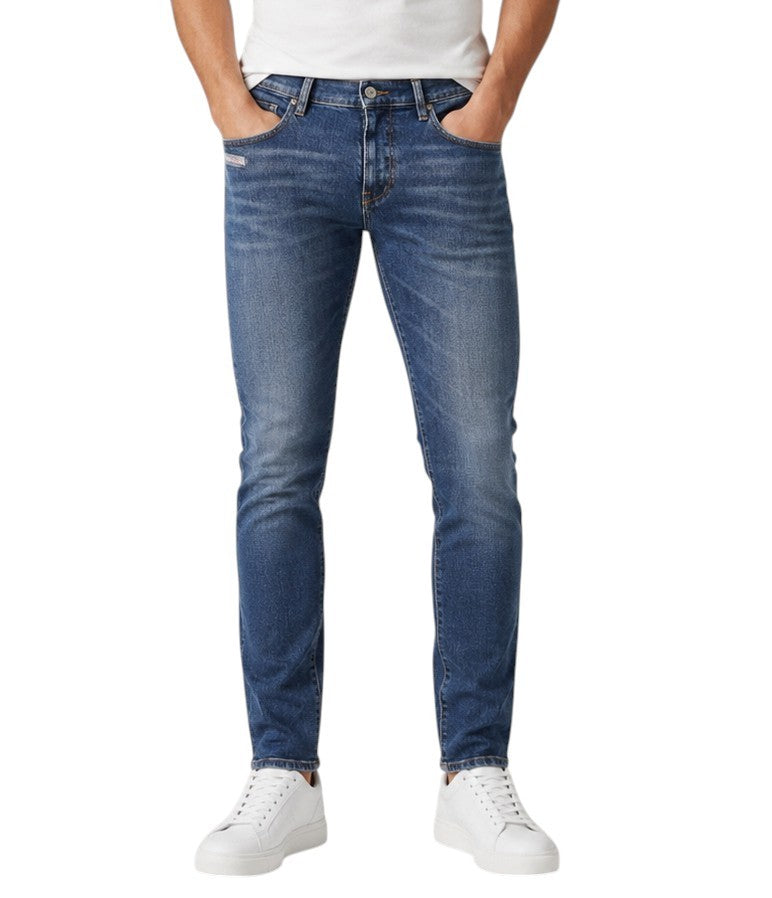 Vaqueros 2019 D-strukt 007l