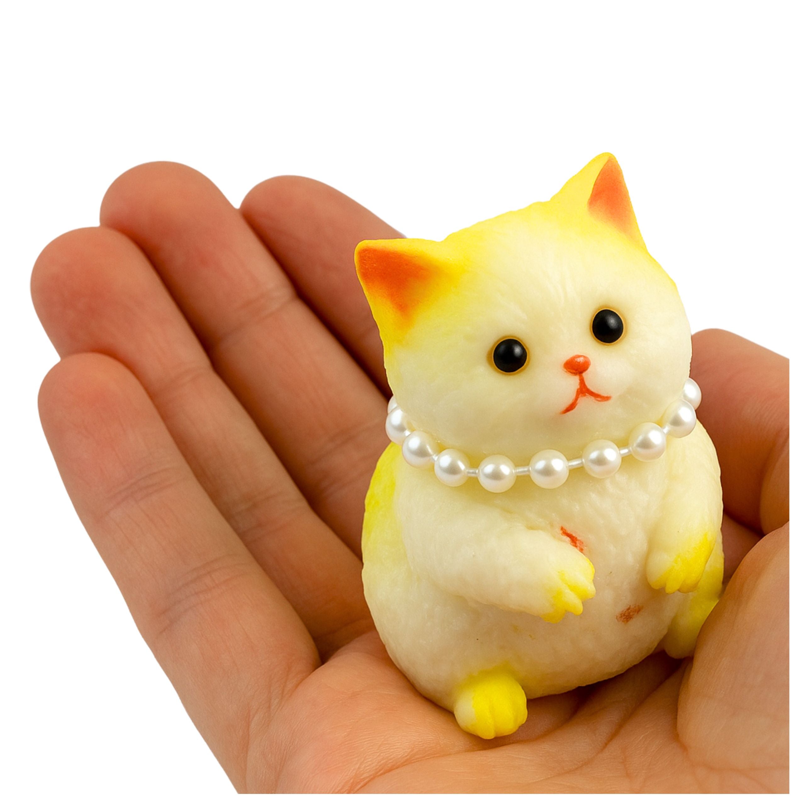 Sensory Squishy Soft Kitten With Pearls White And Yellow 7.5cm