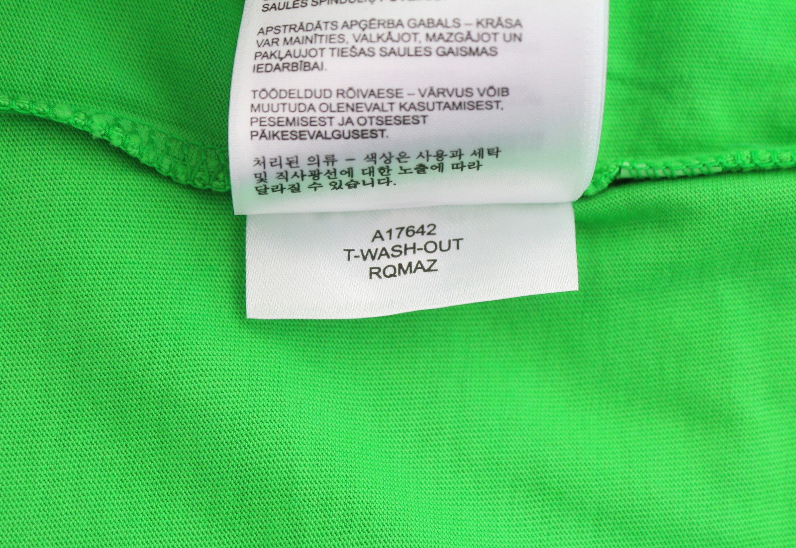T-shirt T-wash-out