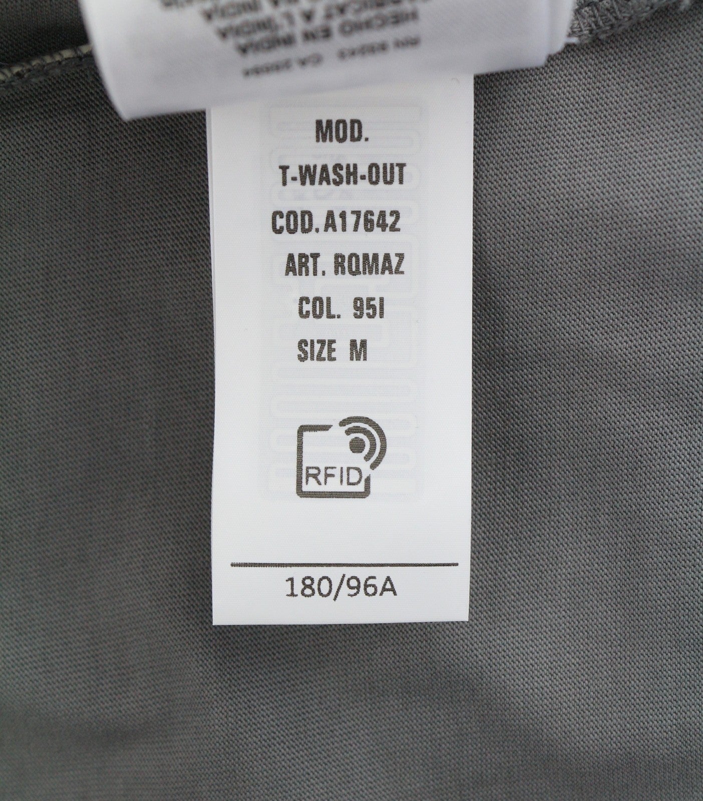 T-shirt délavé