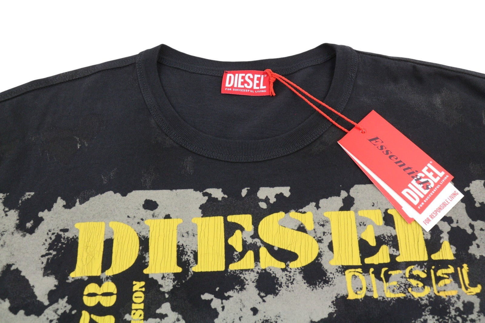 Diesel T-boxt-q4 Men T-shirtblack Patterned Oversized Crew Short Sleeve
