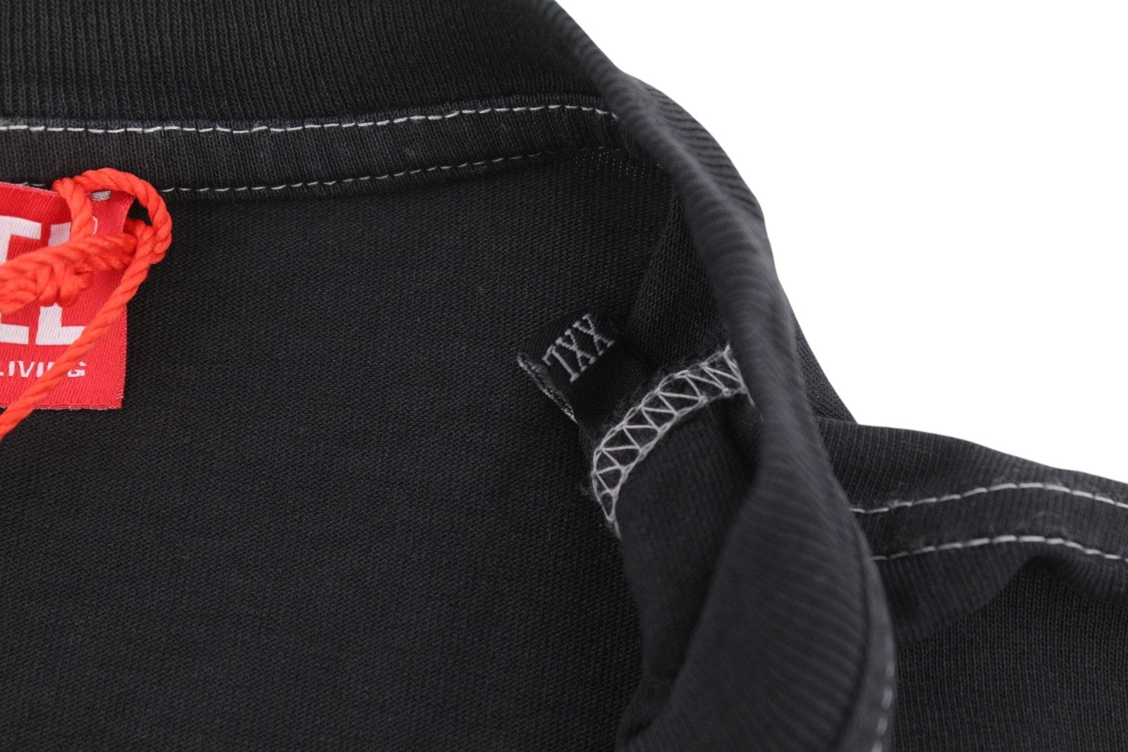 Diesel T-adjust-r21 Pánské tričko 2xl Černá kravatový potisk Crew Neck Krátký rukáv