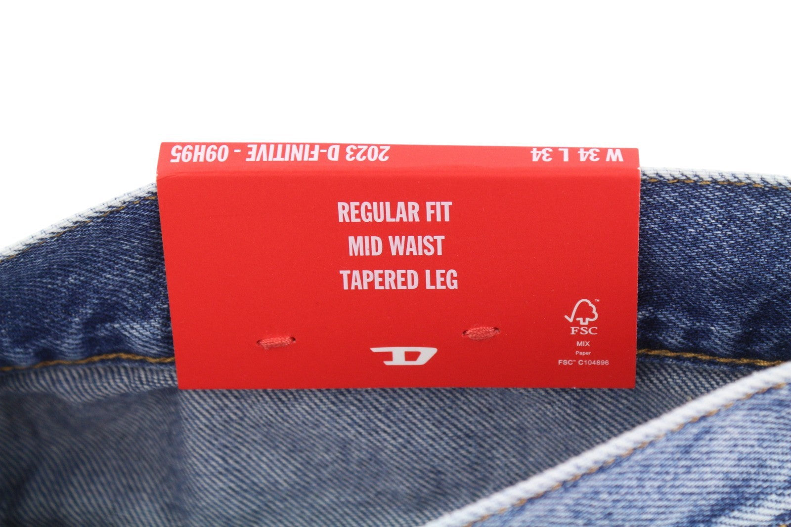 Diesel 2003 D-finitive 09h95 Blugi pentru bărbați, albastru, obișnuit, croire conică Rrp195