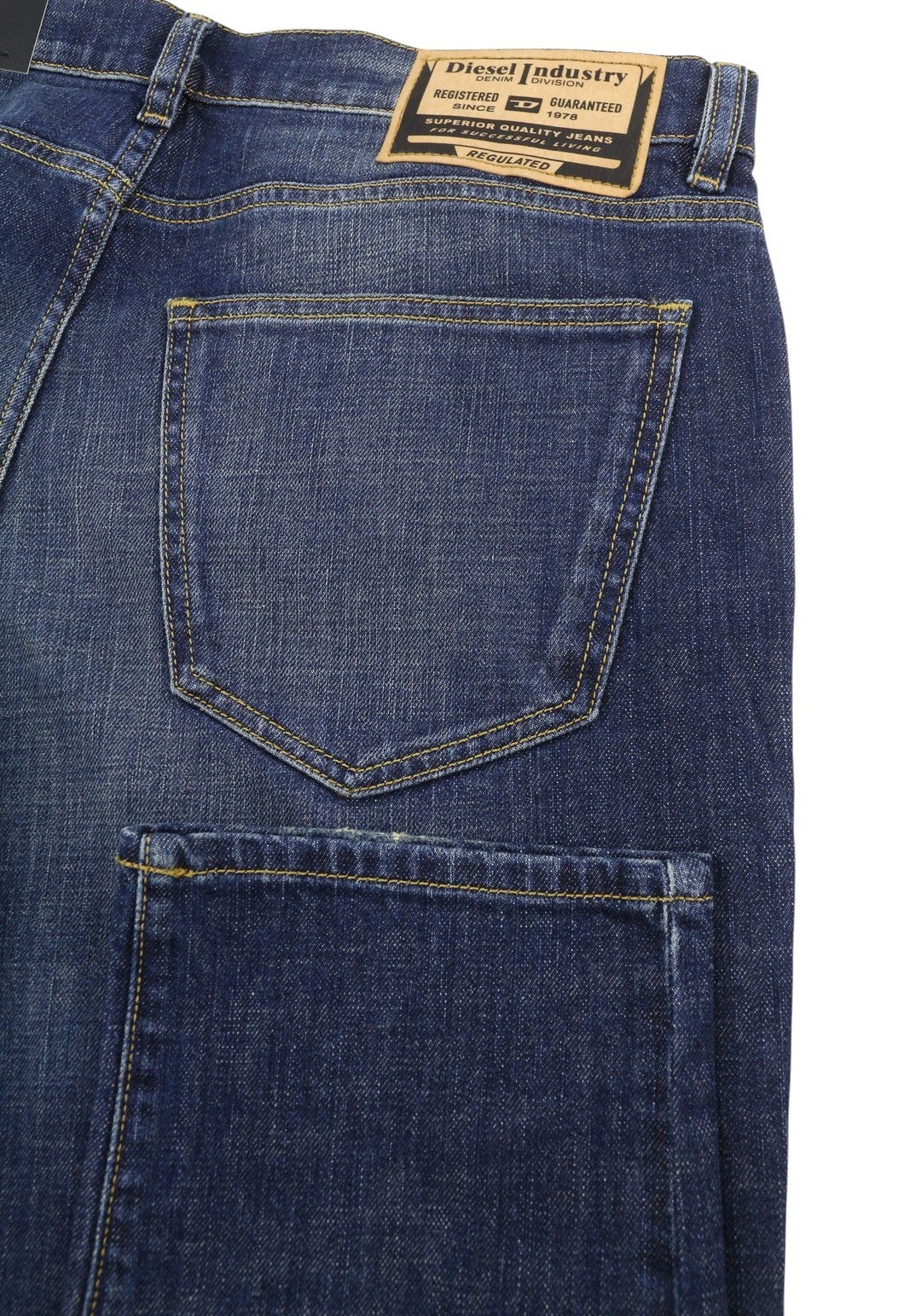 Diesel 2019 D-strukt-r R08ic Pánské Jeansblue Whiskers Faded Slim Rrp195