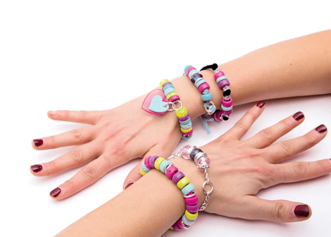 Crazy Chic Colourful Bracelet Bead Set Clementoni 78415