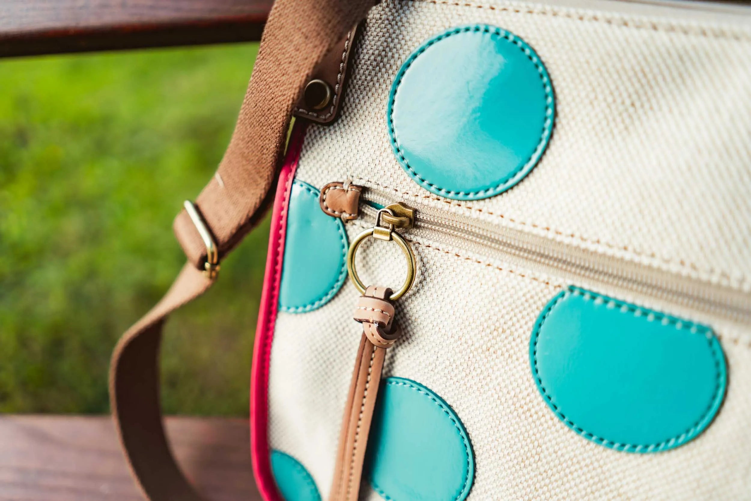 Handväska fossil wmns axelväska nyckel-per crossbody aqua beige