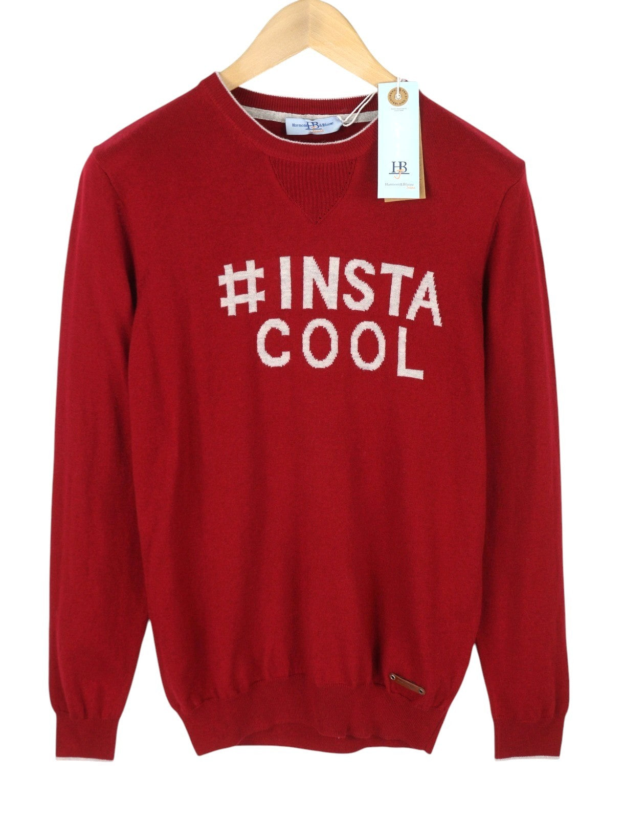 Roter Strickpullover