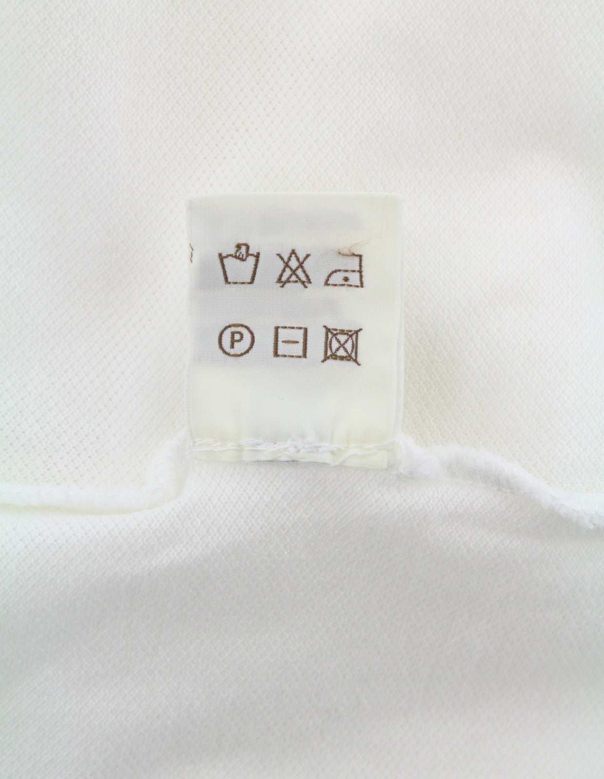 Polos de algodón blancos