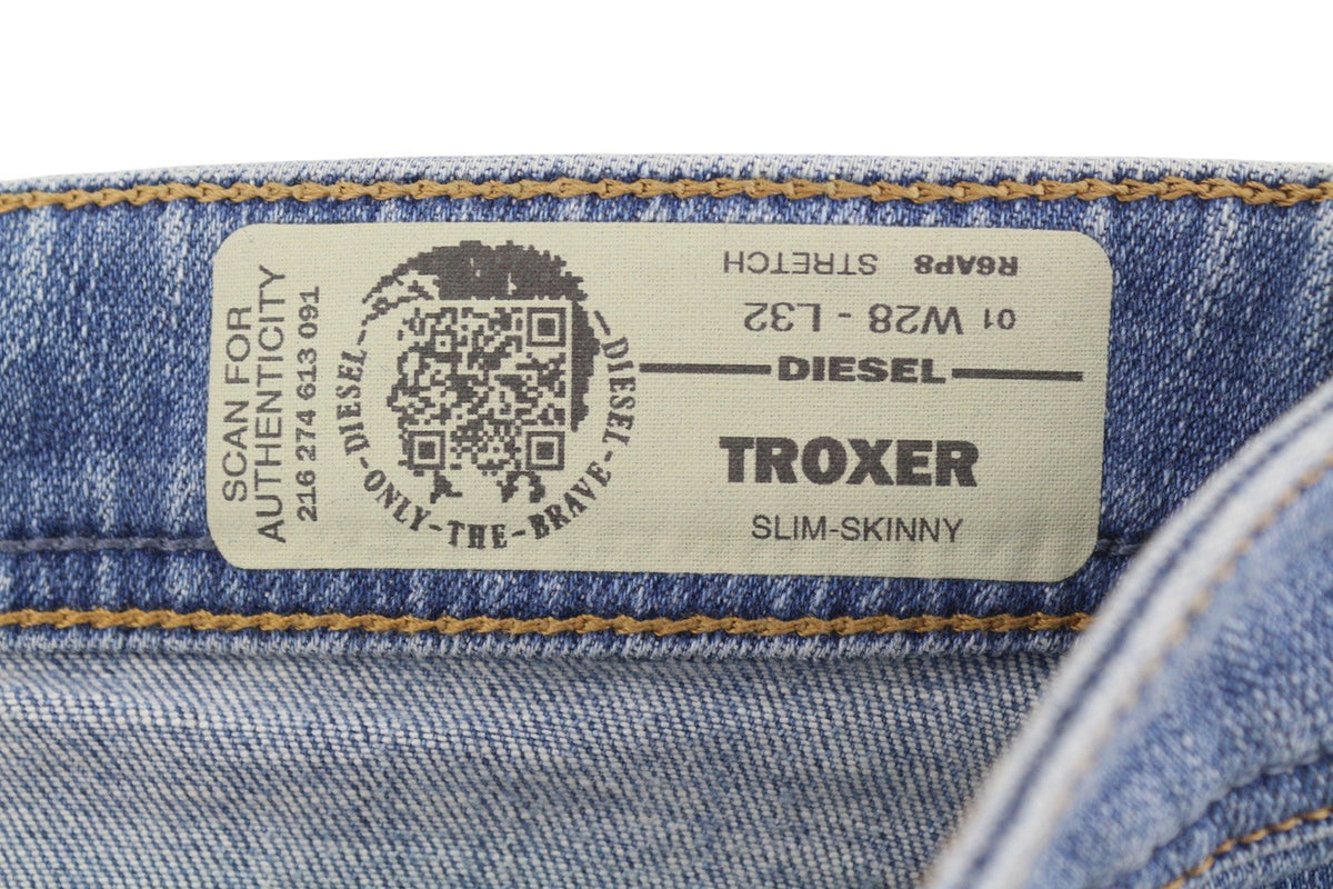 Farmer Troxer R6ap8