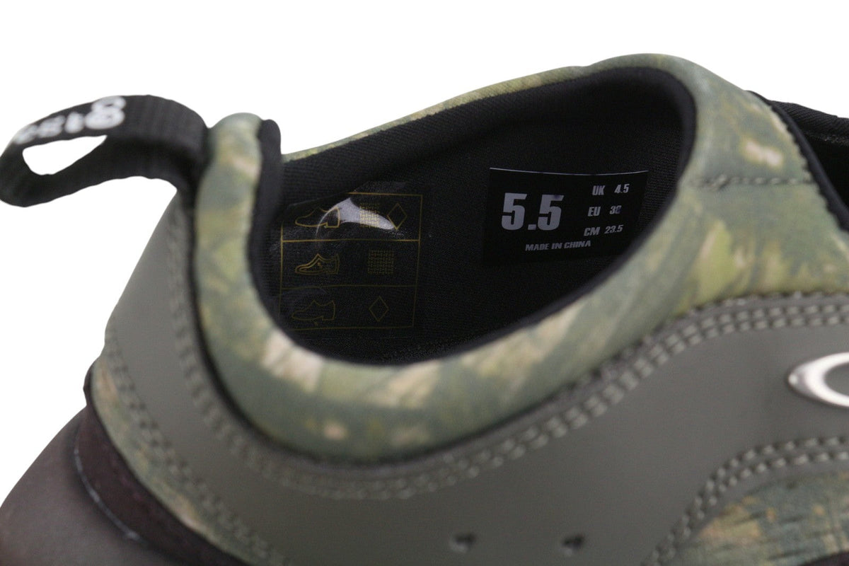 Szandál X Oakley Factory Team X South2 West8 Flesh