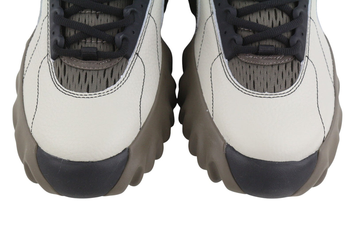 Boots X Oakley Factory Team Chop Saw