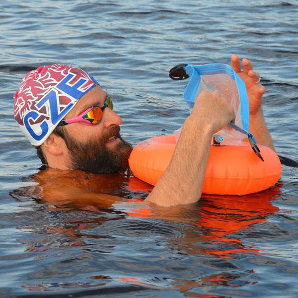 360swim™ Grab Bag Donut Swim Buoy | Orange