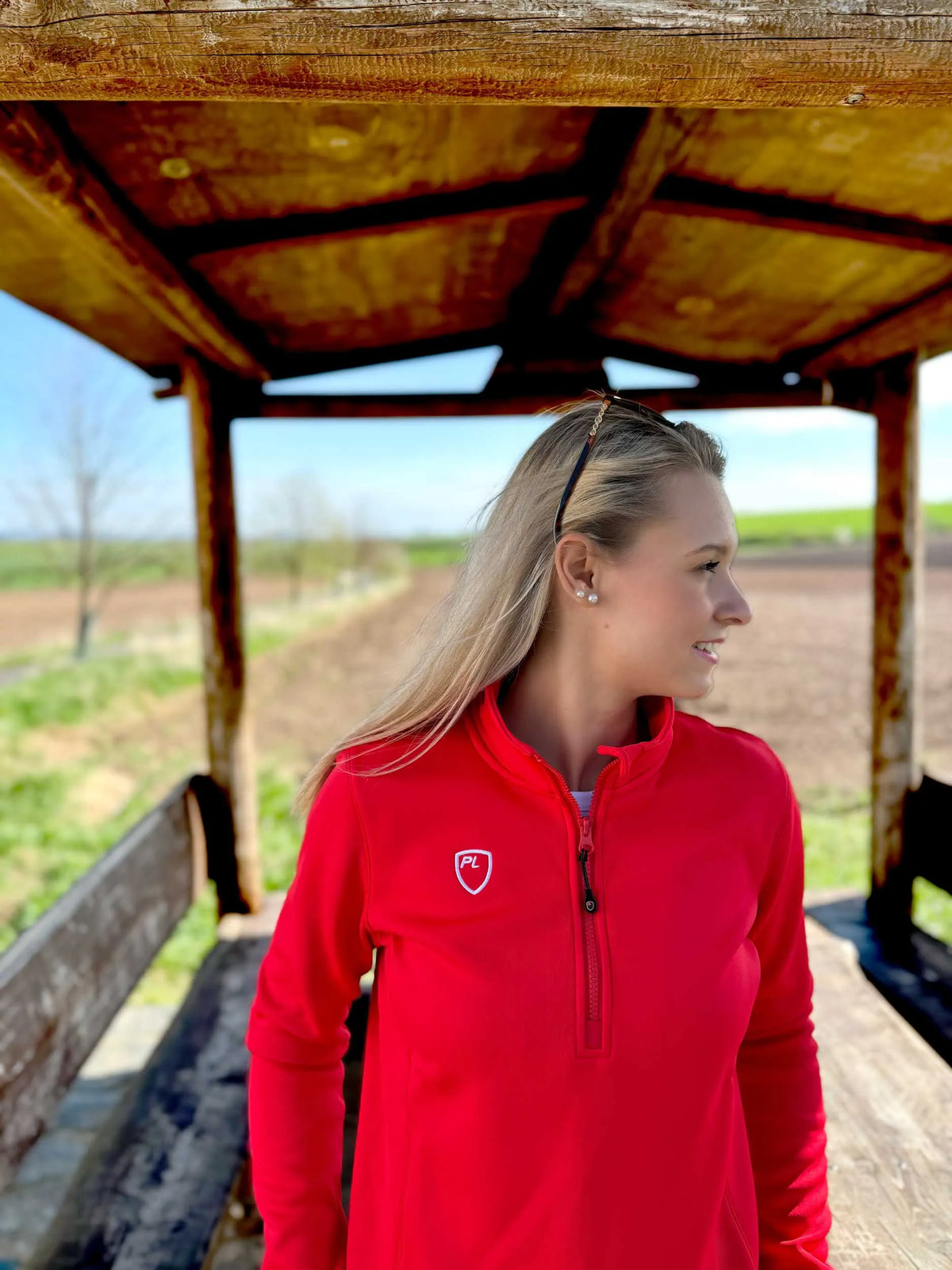 Sudadera Playerlayer con cremallera 1/4 para mujer, color rojo escarlata