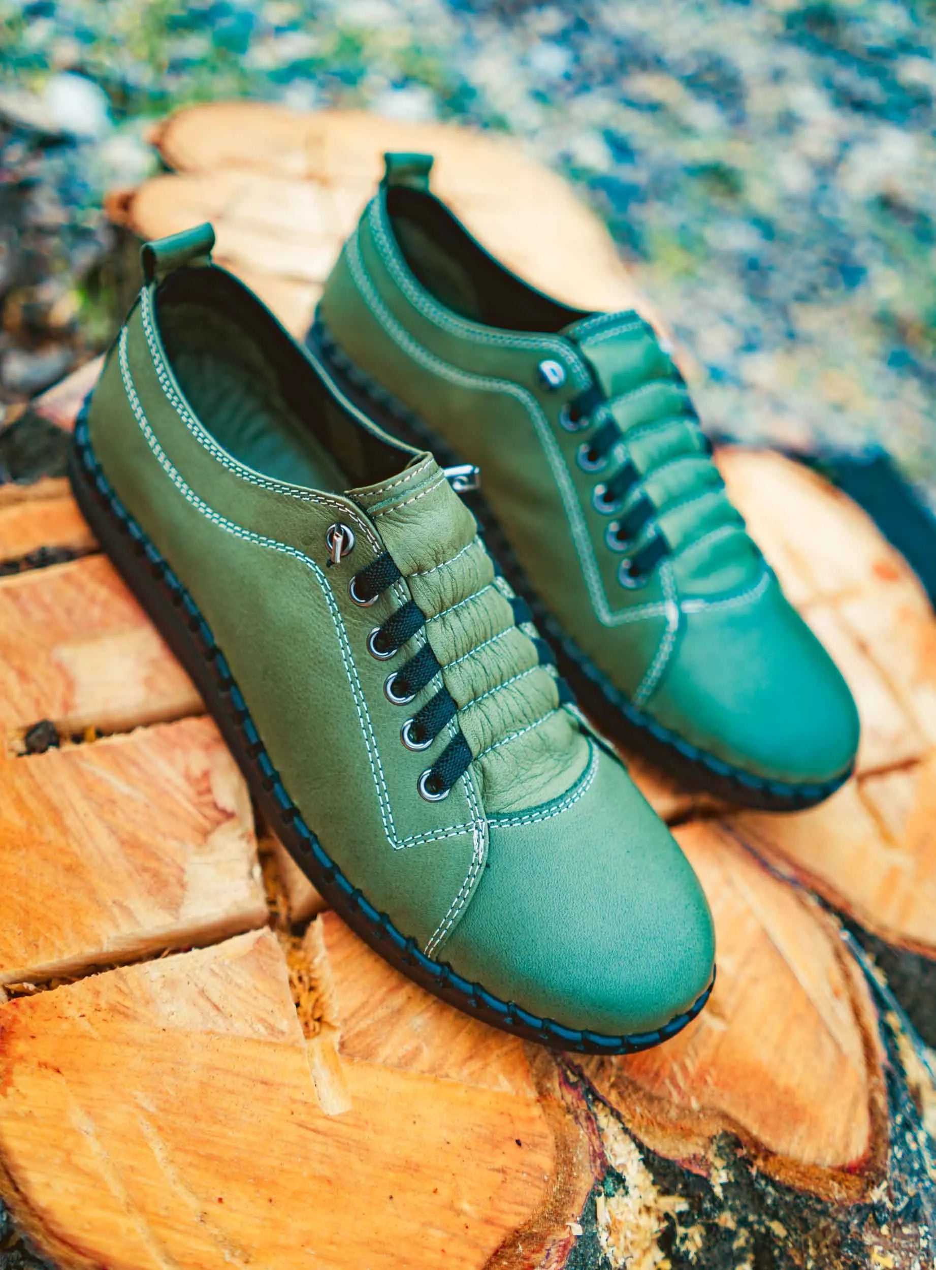 Bróga Leathar na mBan Nell M6019 Dark Olive Green
