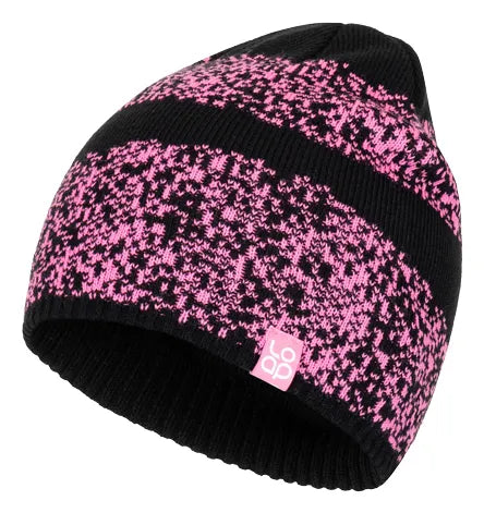 Cappello invernale con passante in pelle rosa