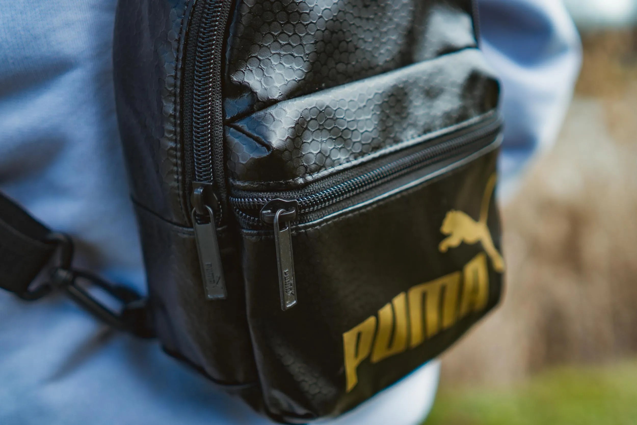 Női mini hátizsák puma core up mini hátizsák fekete-arany fekete