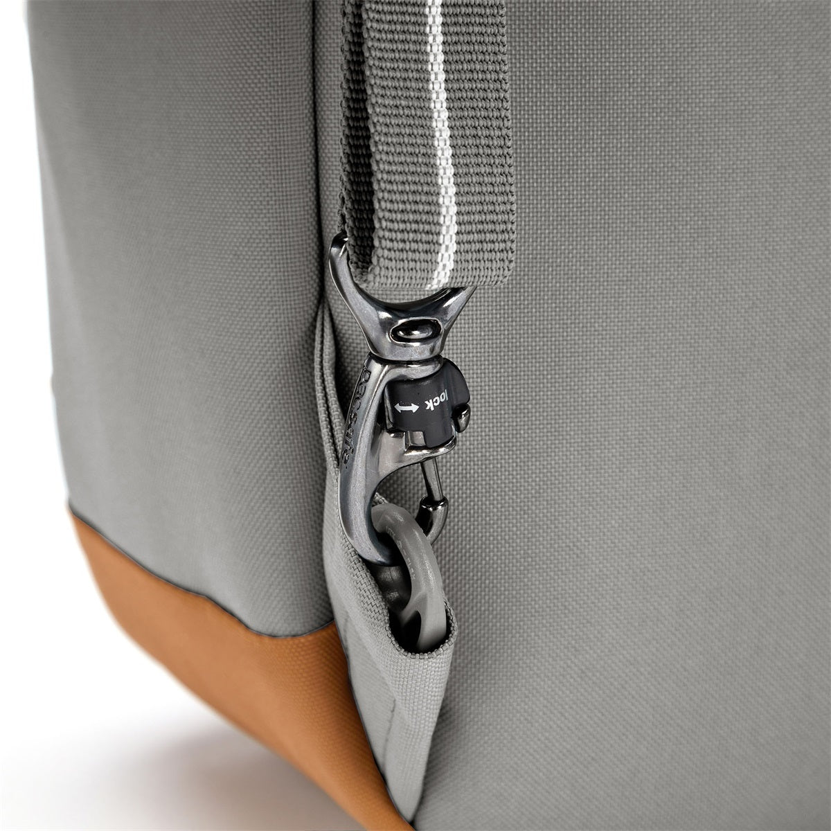 Rucsac Pacsafe Go 15l Stone